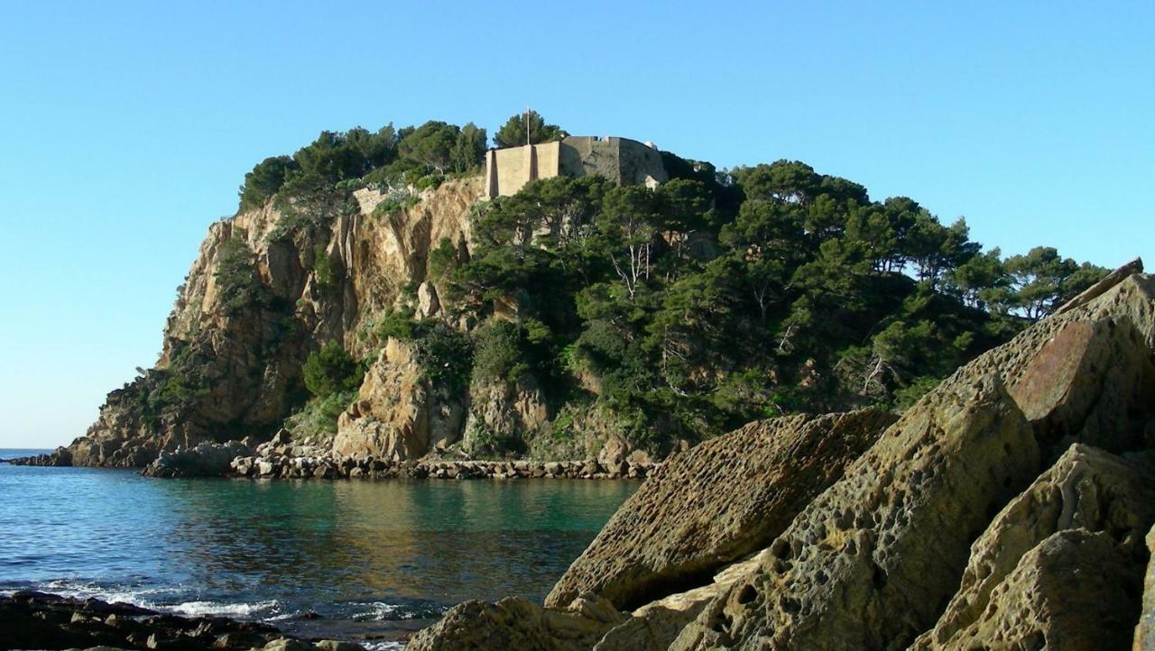 Les Soleiades Apartman La Londe-les-Maures Kültér fotó
