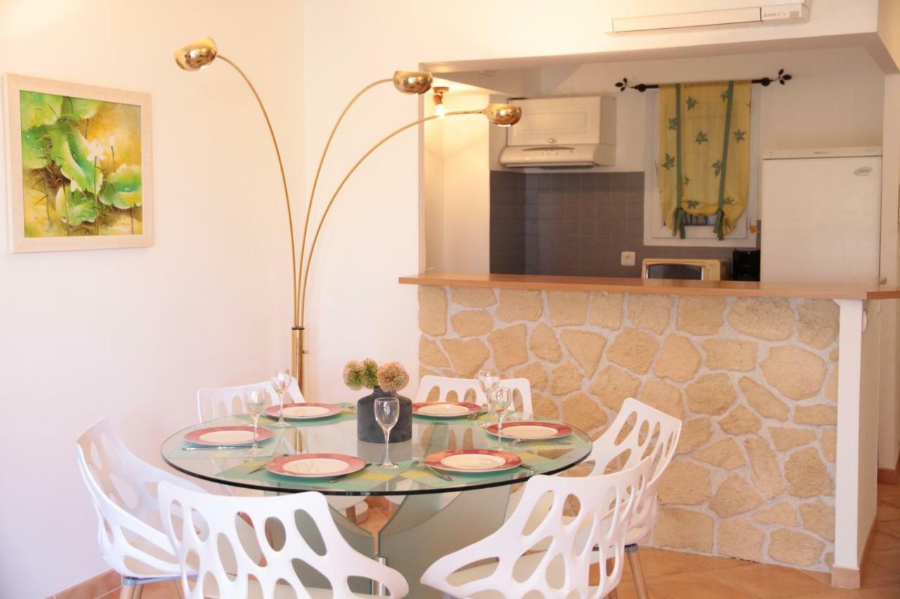 Les Soleiades Apartman La Londe-les-Maures Kültér fotó