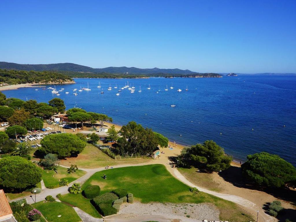 Les Soleiades Apartman La Londe-les-Maures Kültér fotó